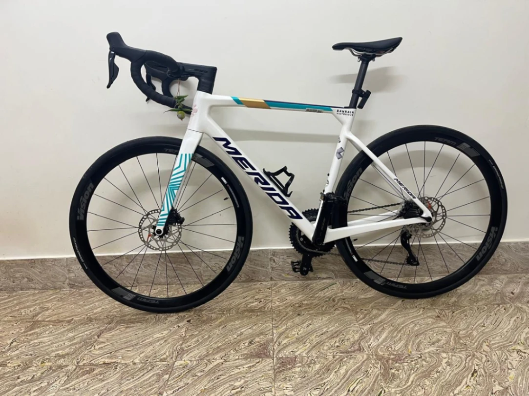 Used Merida Scultura 5000 (2026) Carbon Road Bike for Sale in Mysore